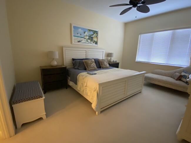 Master bedroom - 33 Harbour Isle Dr W