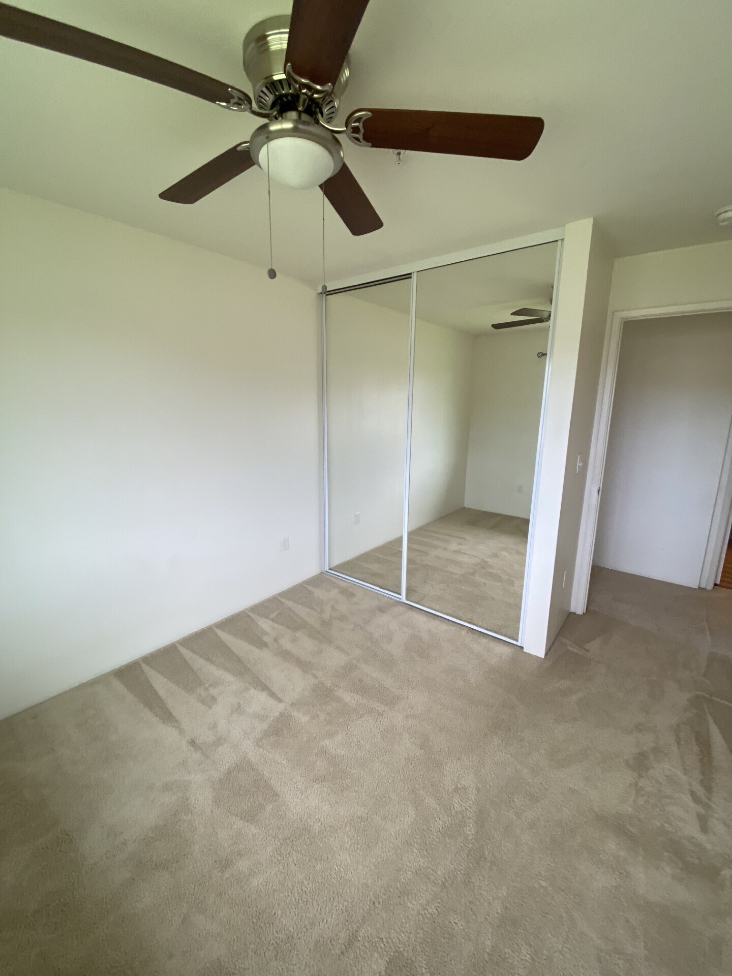 Building Photo - 50 Kihalani St