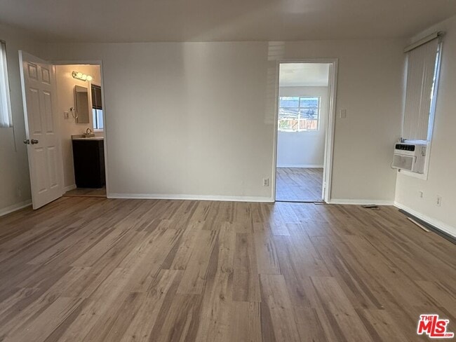 Building Photo - 6232 Goodland Ave