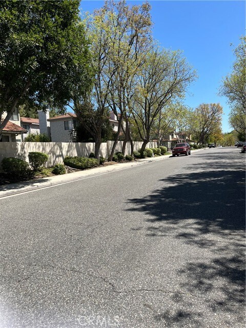 Building Photo - 29752 Strawberry Hill Dr