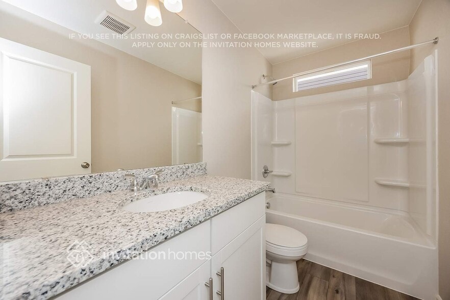 Building Photo - 9302 Oro City Loop