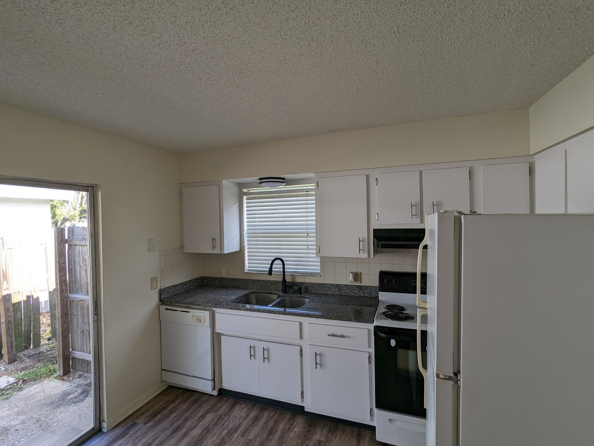 Building Photo - 6200 Illinois Ave