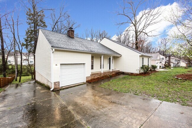 Building Photo - Wonderful 3BD/2BA Open Concept Ranch Home!