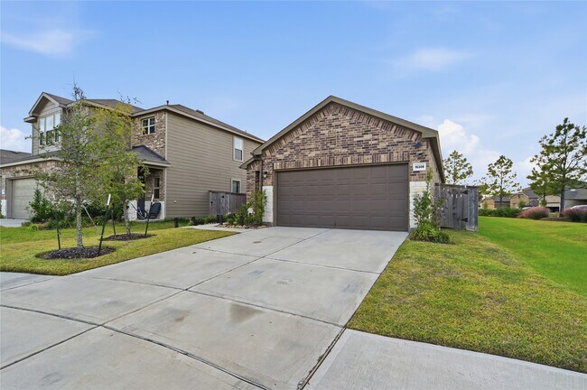 Building Photo - 16306 Fontana Ct