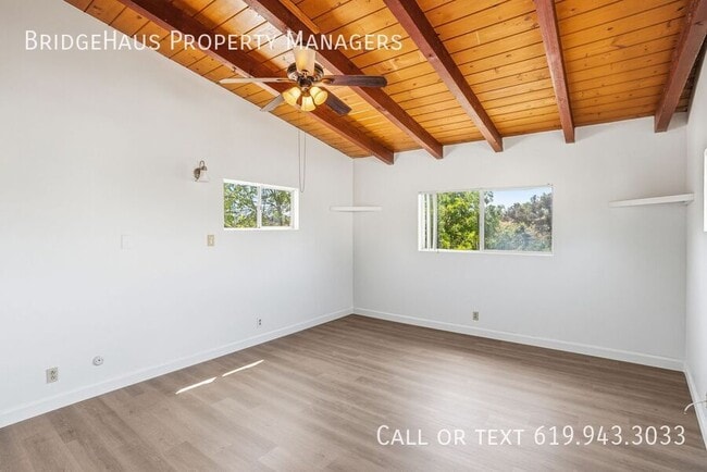 Building Photo - 7562 Zemco Dr