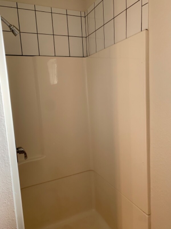 Building Photo - 25 Lumahai Pl