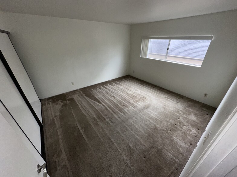 Building Photo - 14141 Tiara St