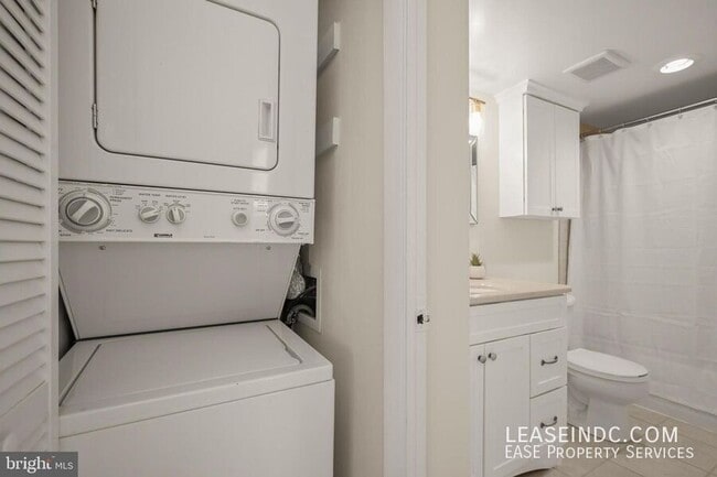 Building Photo - 1245 13th St NW