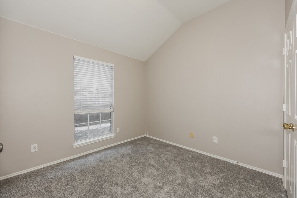 Building Photo - 5002 Wordsworth Dr