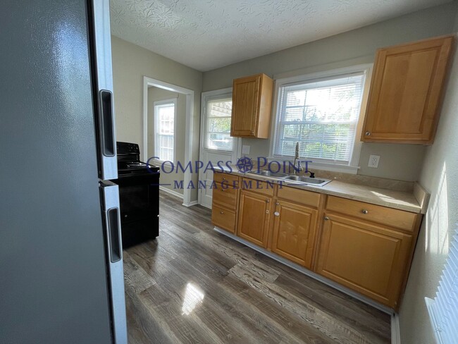 Building Photo - Your New Home Awaits!