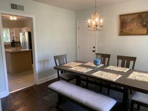 Building Photo - 2417 Comanche Rd