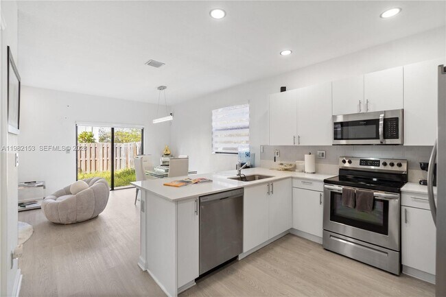 Building Photo - 28500 SW 133rd Path