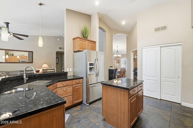 Building Photo - 1426 N Omaha Cir