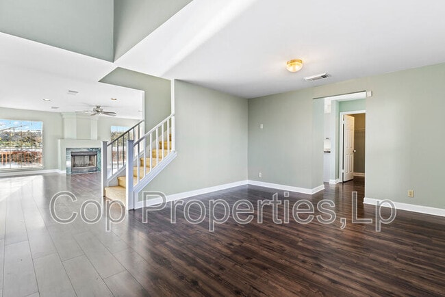 Building Photo - 18607 Redriver Trail