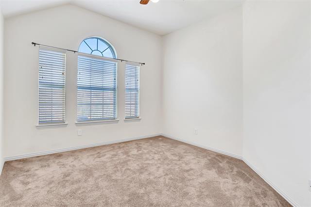 Building Photo - 4300 Vanderpool Dr