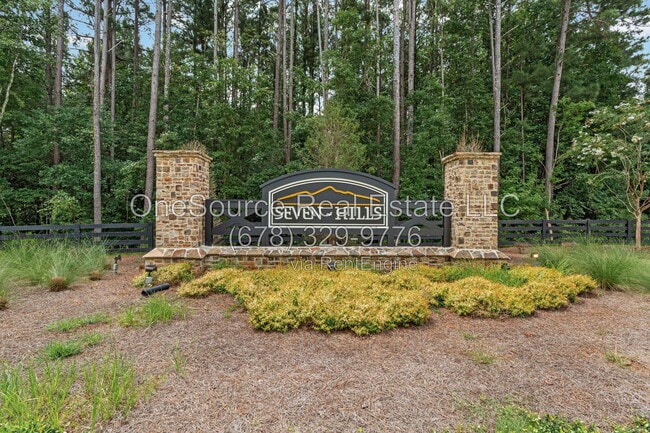 Building Photo - 221 Copper Leaf Way