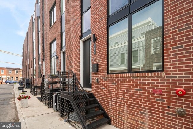 Building Photo - 1315 S Capitol St