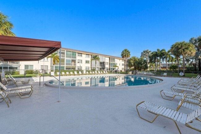 Building Photo - 4500 N Federal Hwy