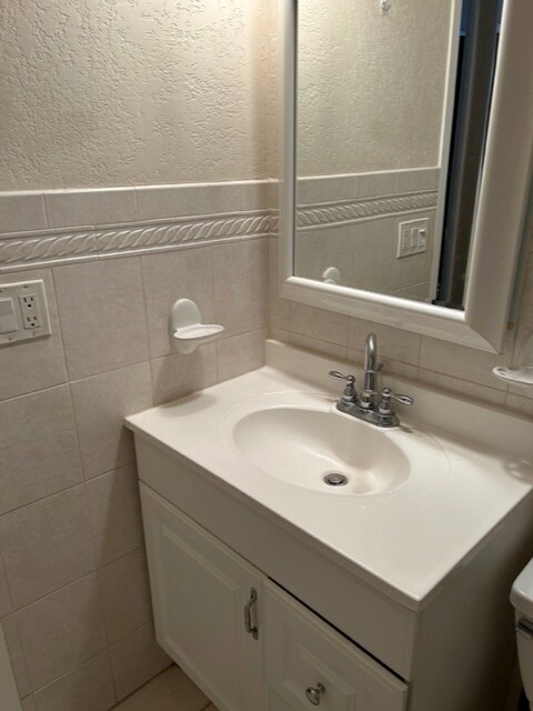 new bathroom - 630 NW 7th Ave