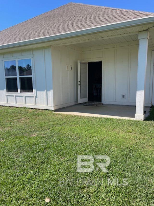 Building Photo - 9416 Sitka Dr