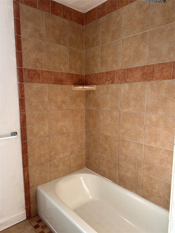 Building Photo - 4607 7th Ave W