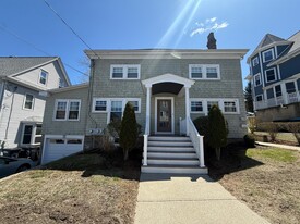 Building Photo - 20 Bellevue St