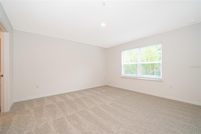 Building Photo - 5261 Luisa Ct