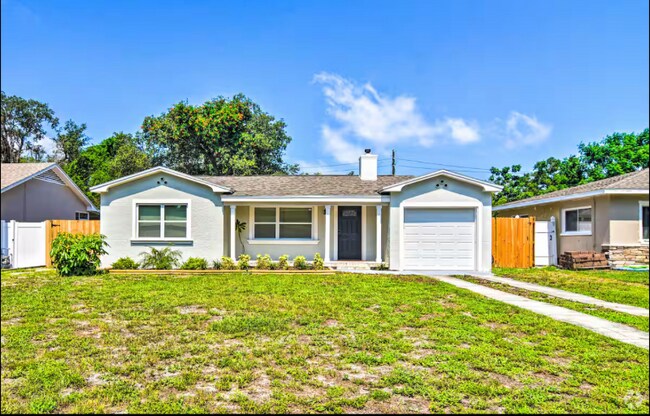 Building Photo - 522 Skyview Ave