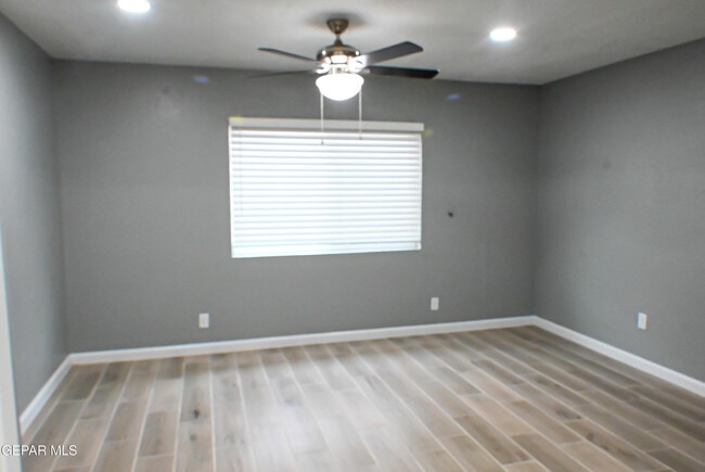 Building Photo - 3405 Hixson Street