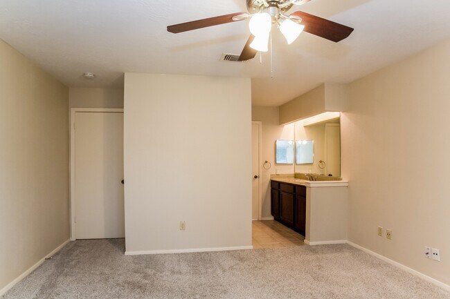 Building Photo - 22506 Spring Gate Dr