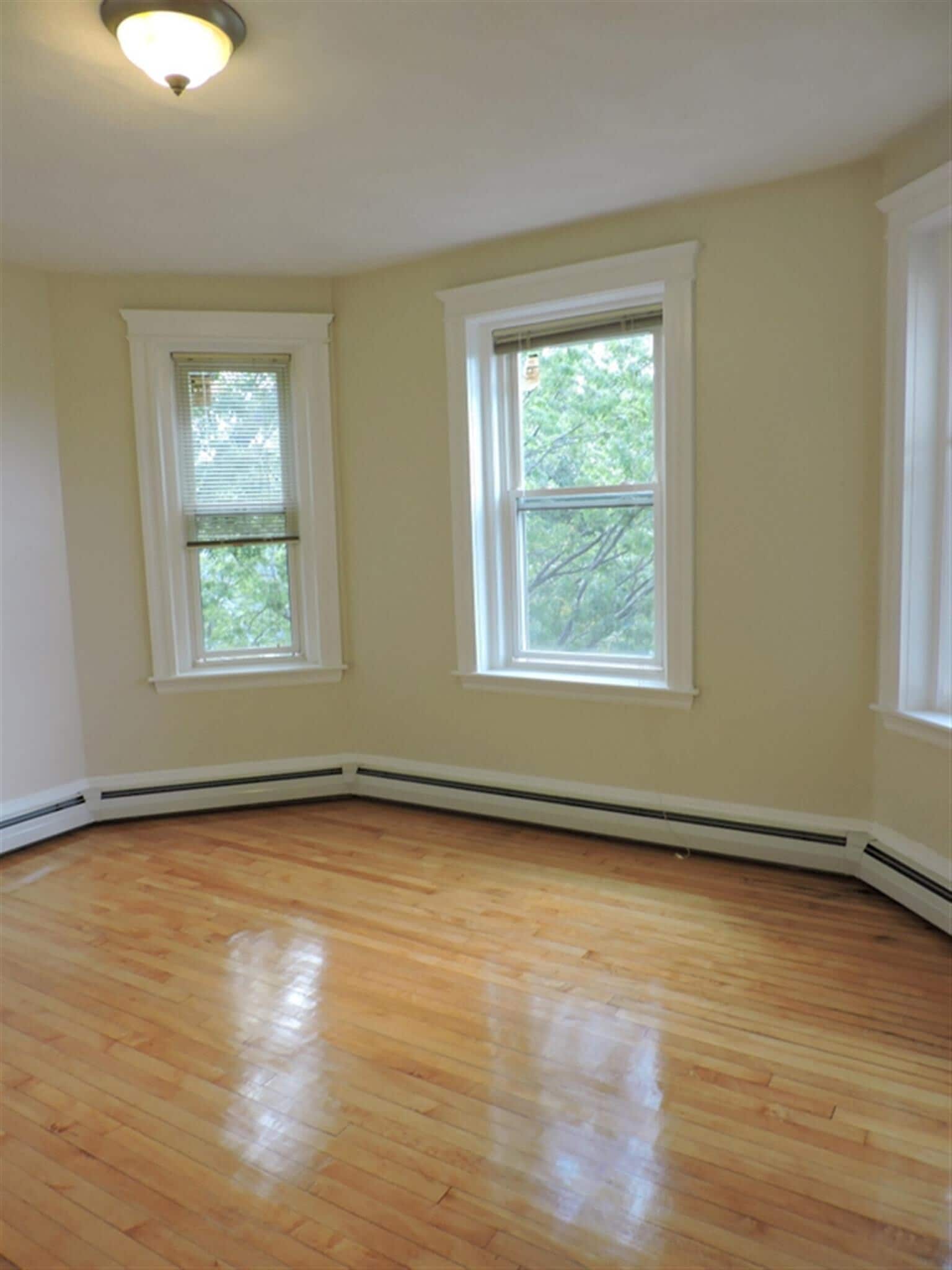Building Photo - 280 Brookline St