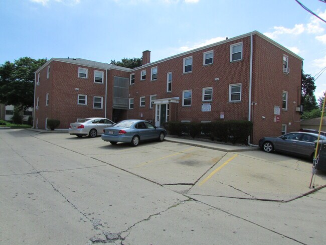 Off Street Parking Spaces - 430 Callan Ave