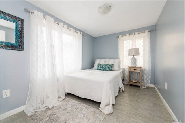 2/1 Rental Bdrm 2 - 357 E Olive St