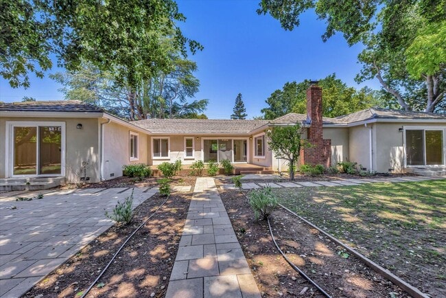 Building Photo - Wow! What a Great Home! SHORT TERM LEASE T...
