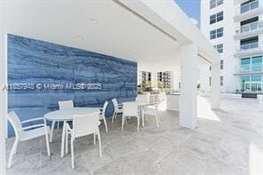Building Photo - 3450 S Ocean Blvd