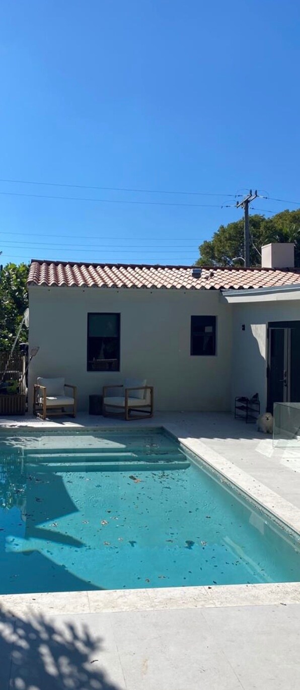 Building Photo - 1277 SW 19th St