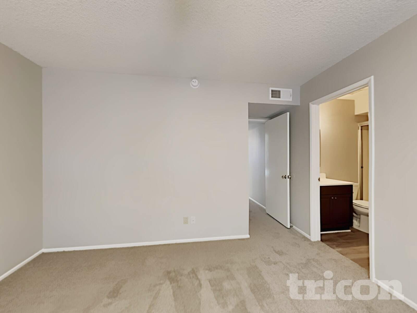 Building Photo - 7044 W Taylor St