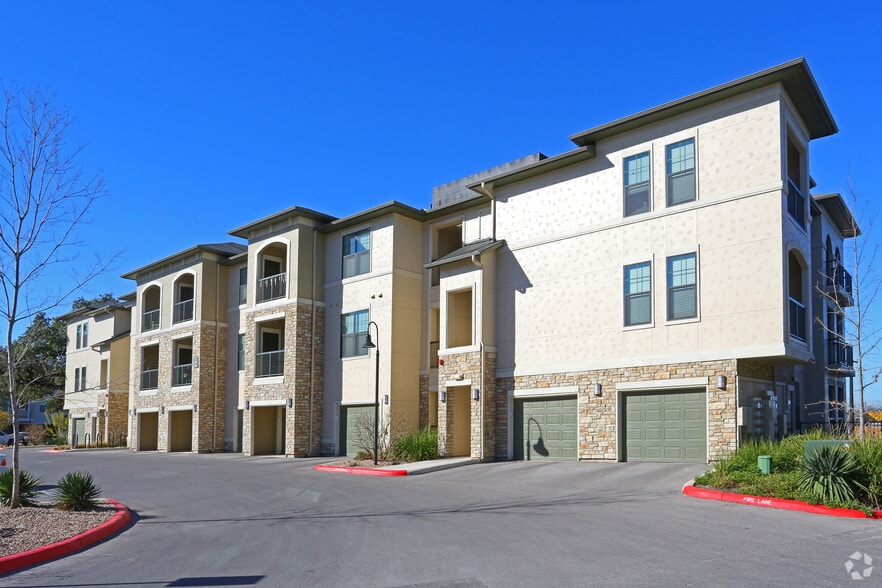 Building Photo - The Brackenridge