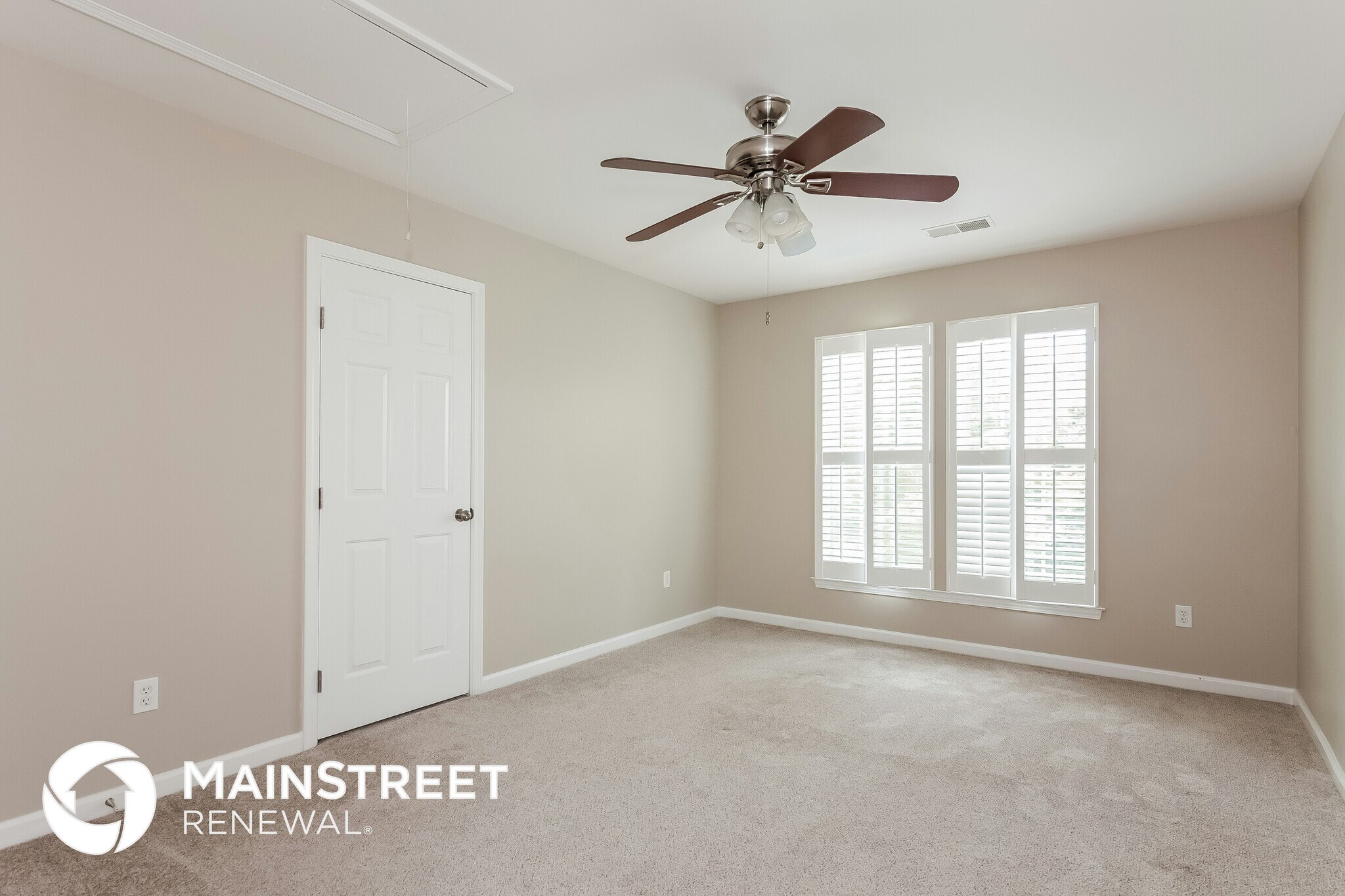 Building Photo - 2582 Laurelview Dr NW