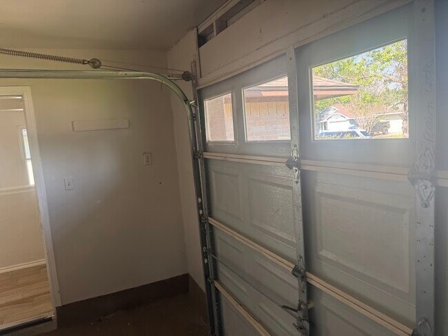 Building Photo - 3114 Clear Wing Ct