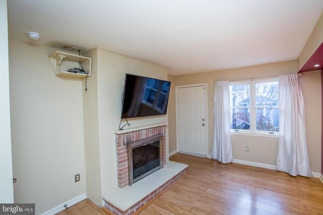 Building Photo - 1529 Margaret Ct