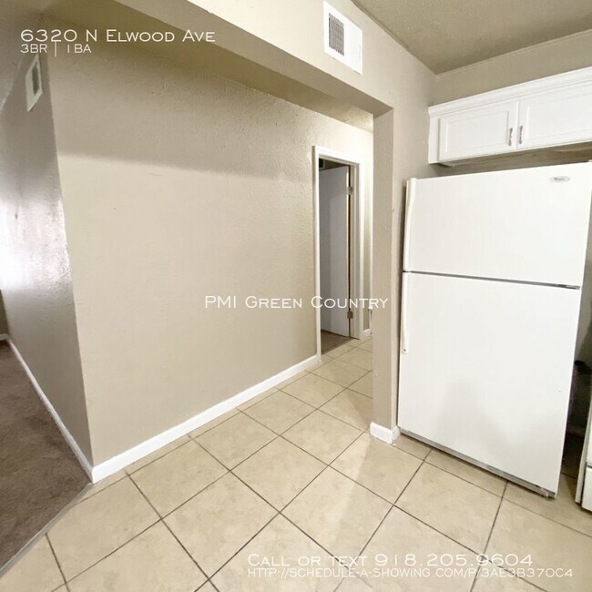 Building Photo - Section 8 Welcome!