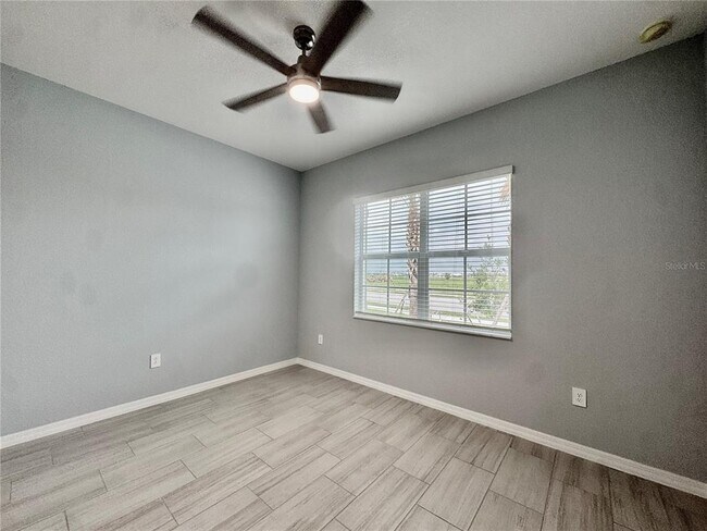 Building Photo - 19227 Scallop Lp