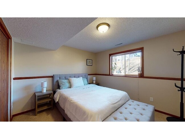 Building Photo - 6353 Freedom Ln NW