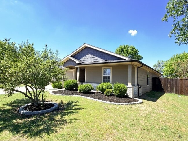 Building Photo - 9620 George Washington Dr