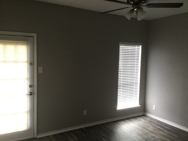 Bedroom - 3209 Norwalk Ave