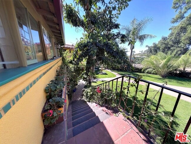 Building Photo - 1570 Melwood Dr