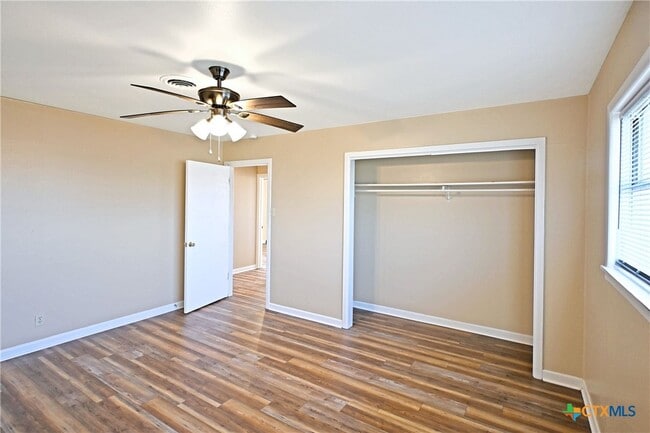 Building Photo - 4706 Dreibrodt Rd