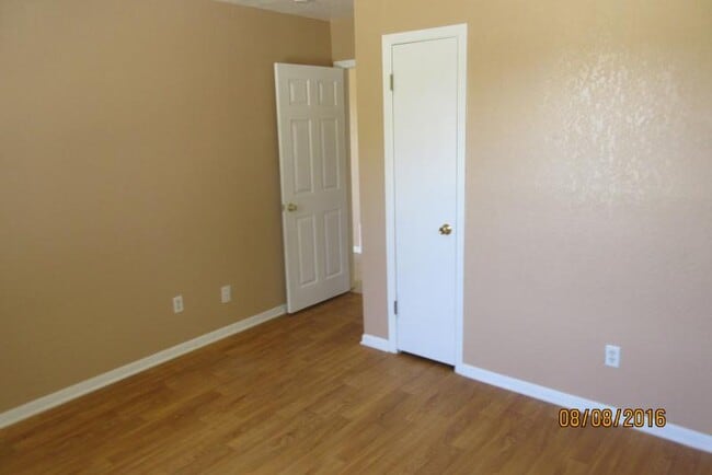 Building Photo - 1012 Georgetown Rd