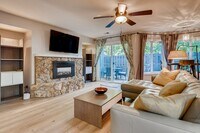 Building Photo - Outstanding 2 BDR With Dedicated Office